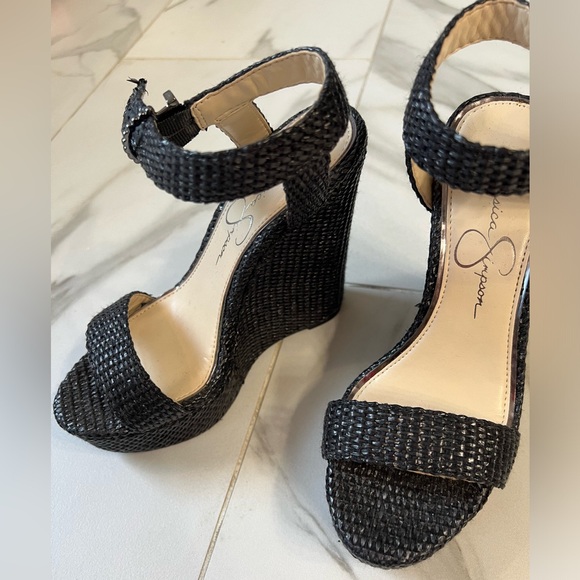 Jessica Simpson Taery Platform Wedge Sandal - Picture 6 of 14